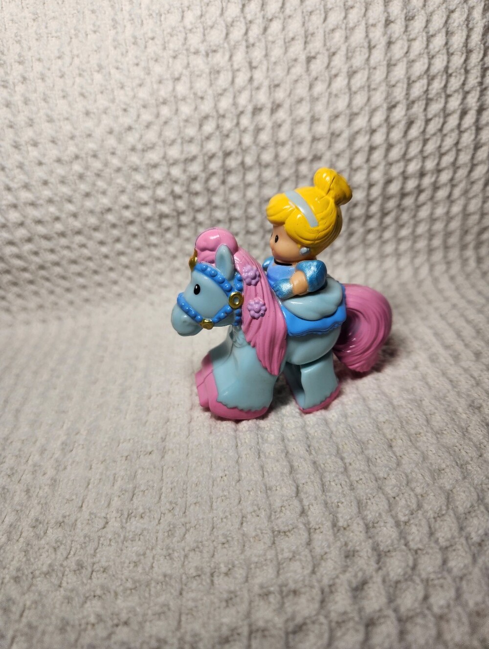 Cinderella Klip Klop Toy Small Flaw Marker Mark - Picture 2 of 11